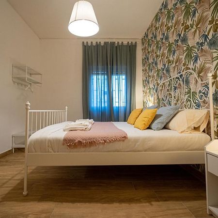 Casa Vacanze Partenope Apartment Наполи Екстериор снимка
